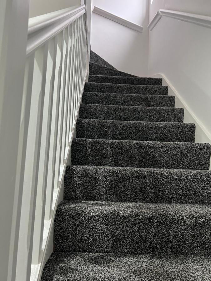 The Grande Residence - Close To Central London & Next To Northfield Tube Station Hanwell Exteriér fotografie